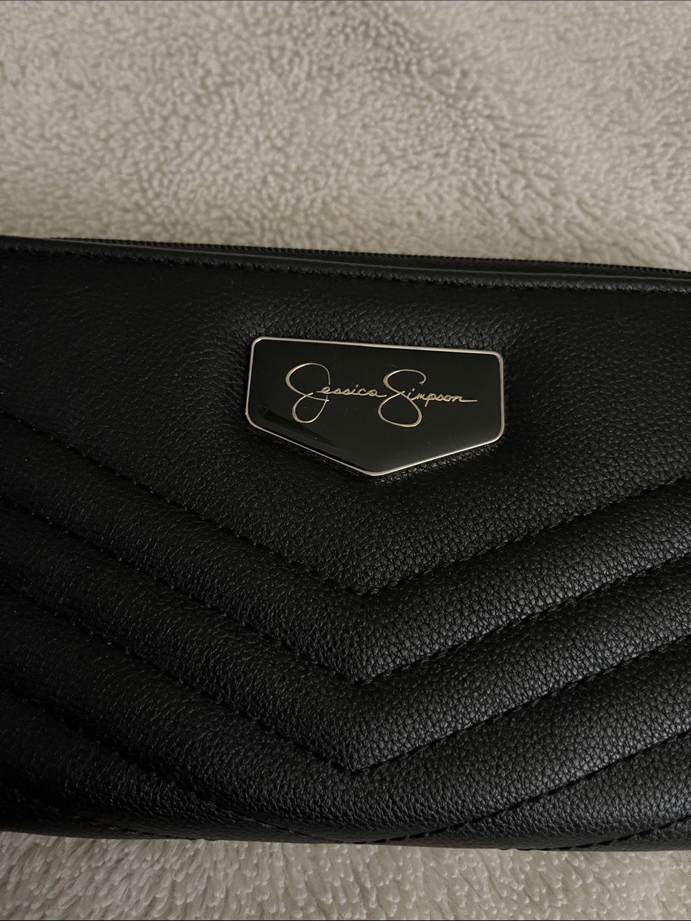 Jessica Simpson quilted wallet Women’s black